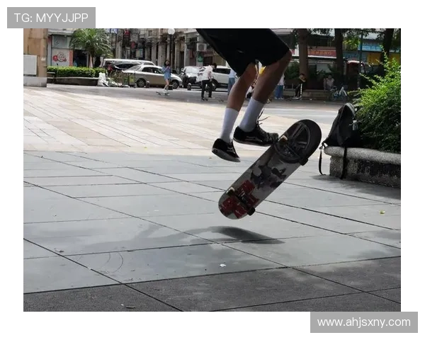 广州滑板队与南京滑板队赛后复盘分析灵活性表现及战术对比