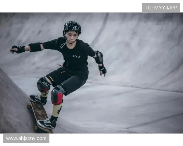 武汉滑板队在攀岩联赛中以90分稳居积分榜首位