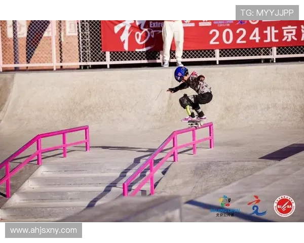 滑板精英赛回顾：北京攀岩队展现出色灵活性与竞技水平