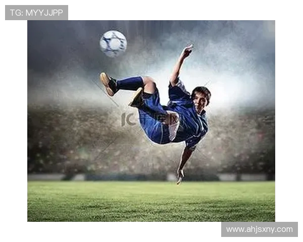 揭秘当代足球运动员如何在赛场与生活间保持巅峰竞技状态秘诀全面 揭秘当代足球运动员如何在赛场与生活间保持巅峰竞技状态秘诀全面